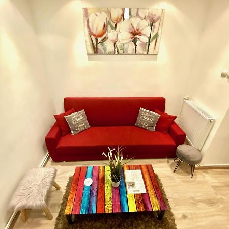 Modern Old Town Central Apartment Bucharest Exterior photo