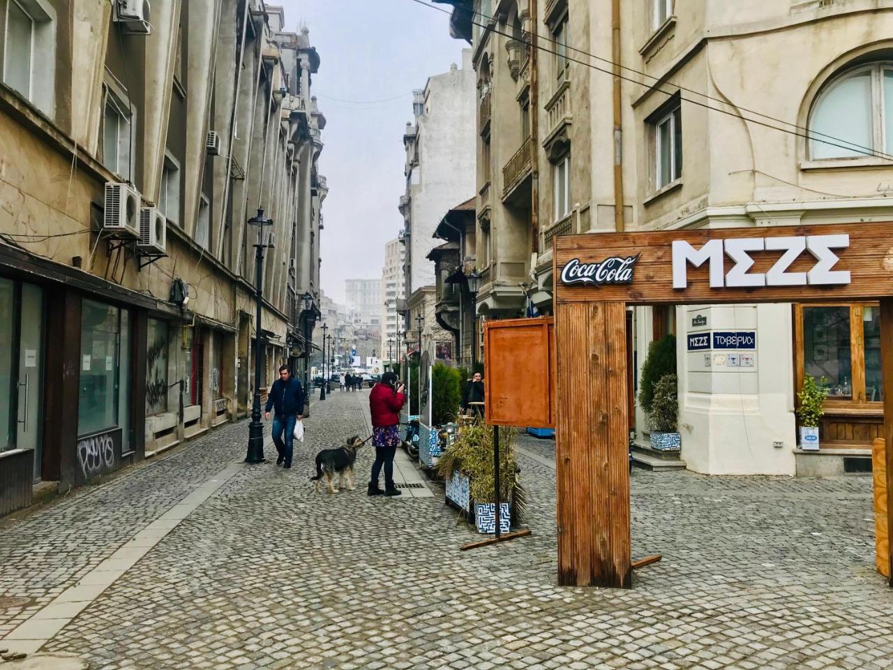 Modern Old Town Central Apartment Bucharest Exterior photo