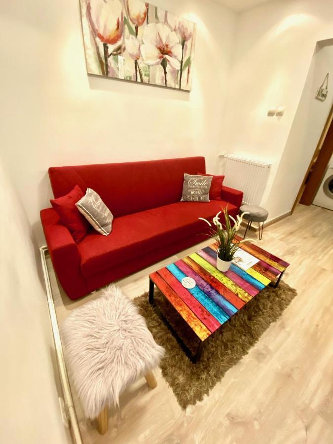 Modern Old Town Central Apartment Bucharest Exterior photo